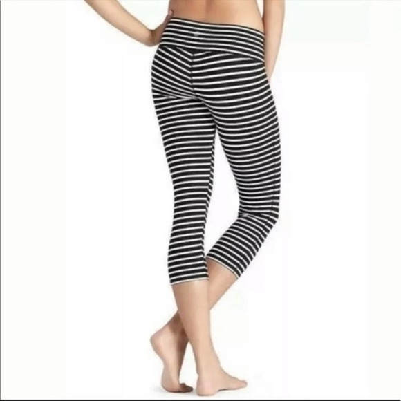 Athleta Navy Stripe yoga crop pant - Picture 1 of 8